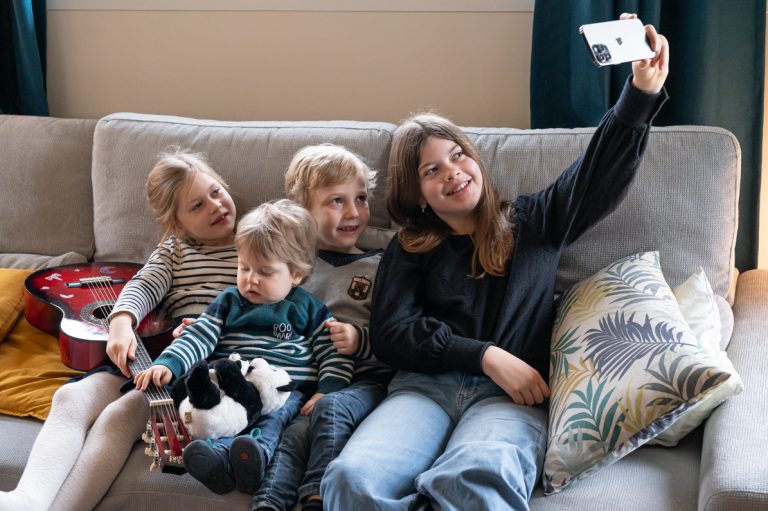 Selfie pour photo application journal familial