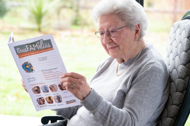 Le journal familial envoyé aux grands parents chaque mois
