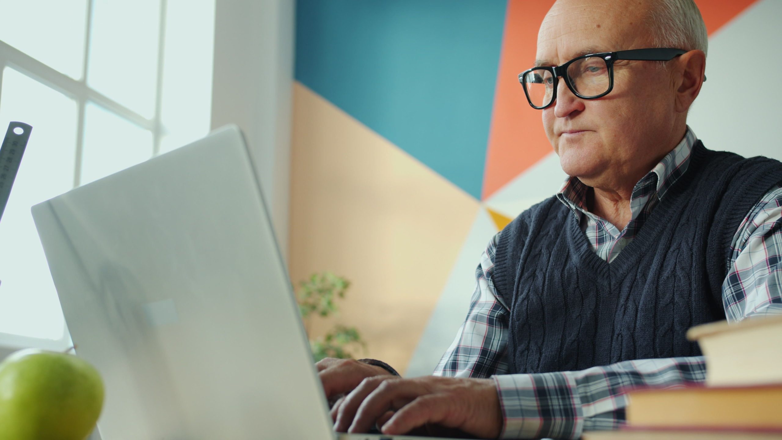 Le monde des seniors aujourd’hui : comprendre une génération en pleine évolution